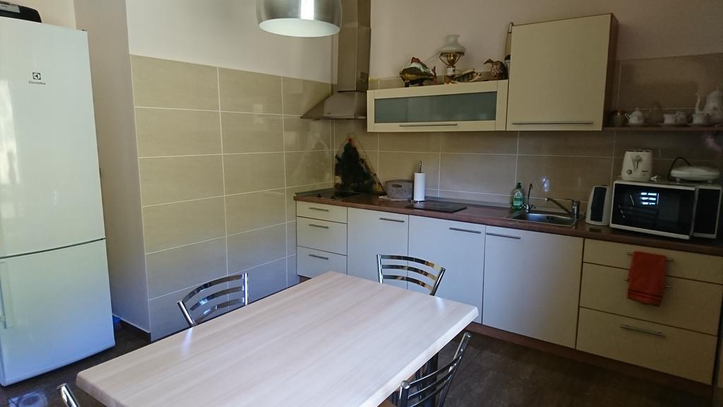 Apartamentai Galerija 帕兰加 外观 照片
